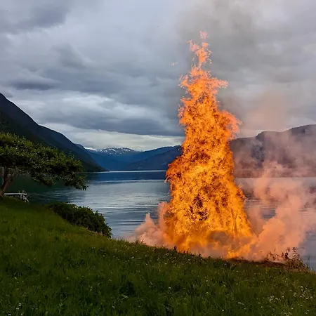 A Away From Semesterbostad