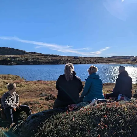 A Away From ソンダル