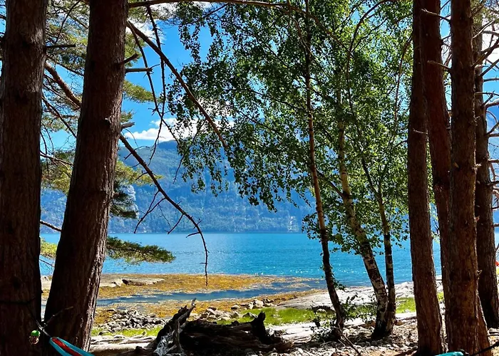 Semesterbostad A Away From *